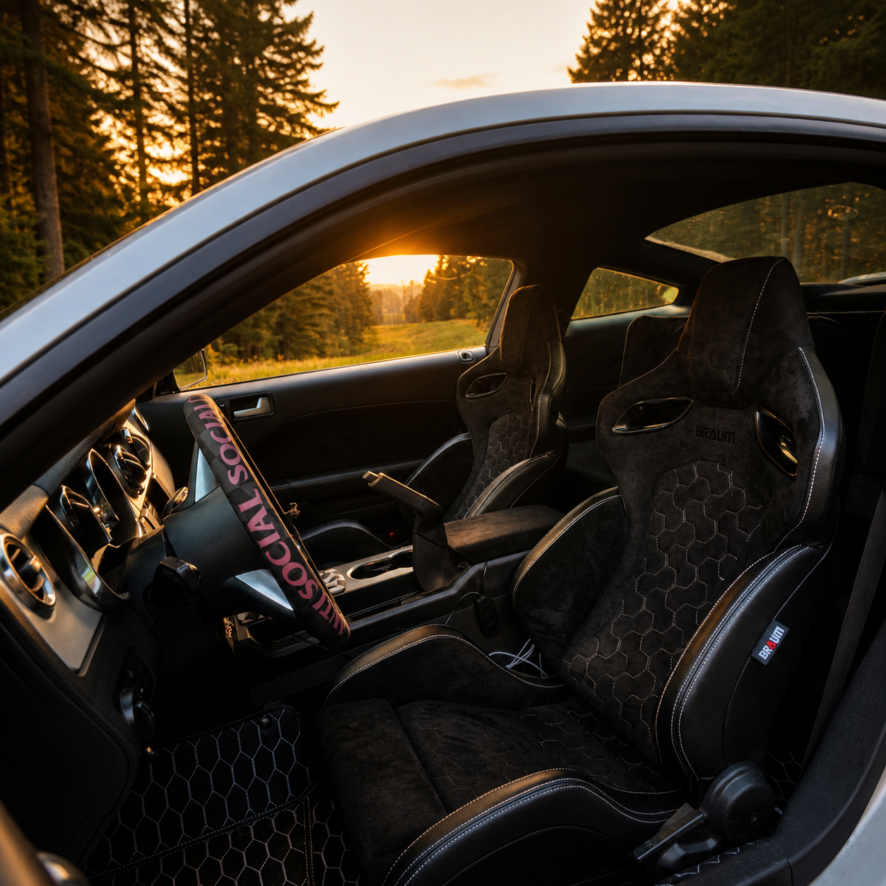 ORUE-S Series Sport Reclinable Seats - Priced Per Pair