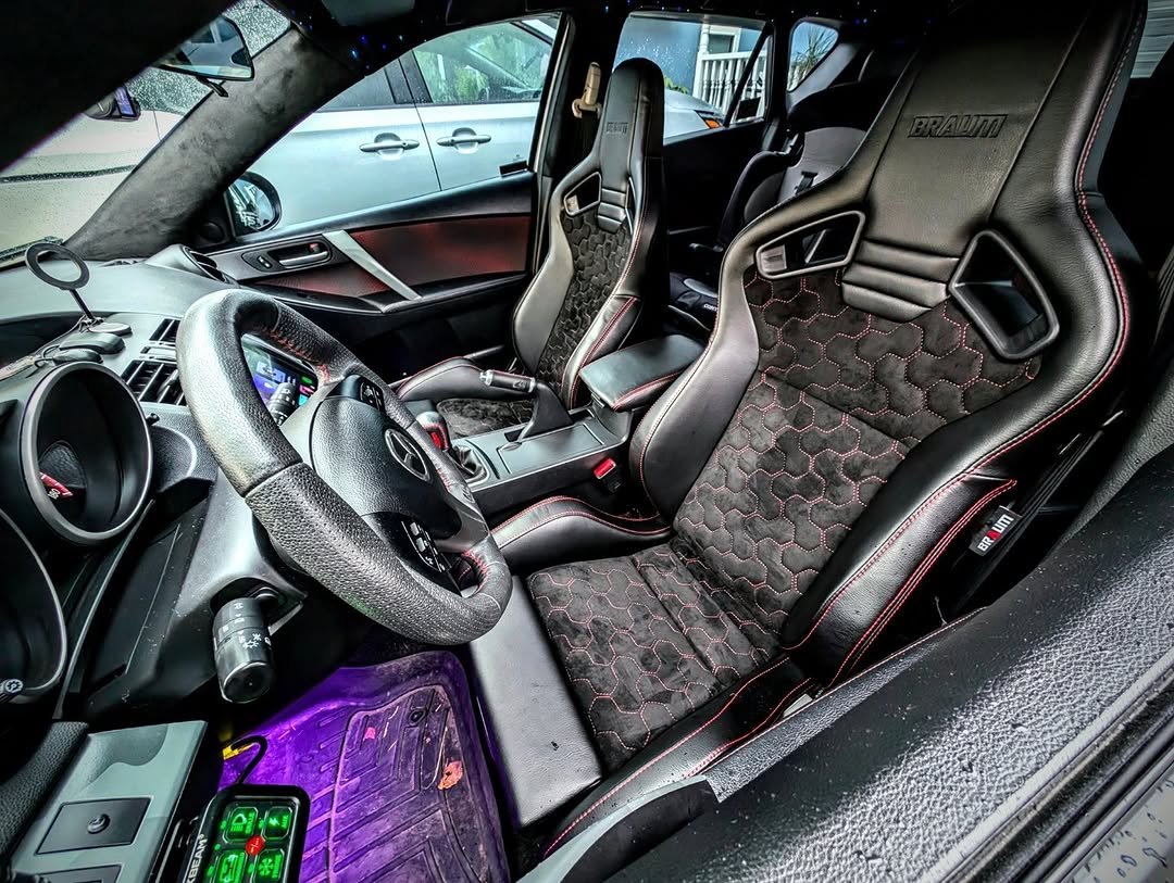 ELITE V2 Series Sport Reclinable Seats - Priced Per Pair