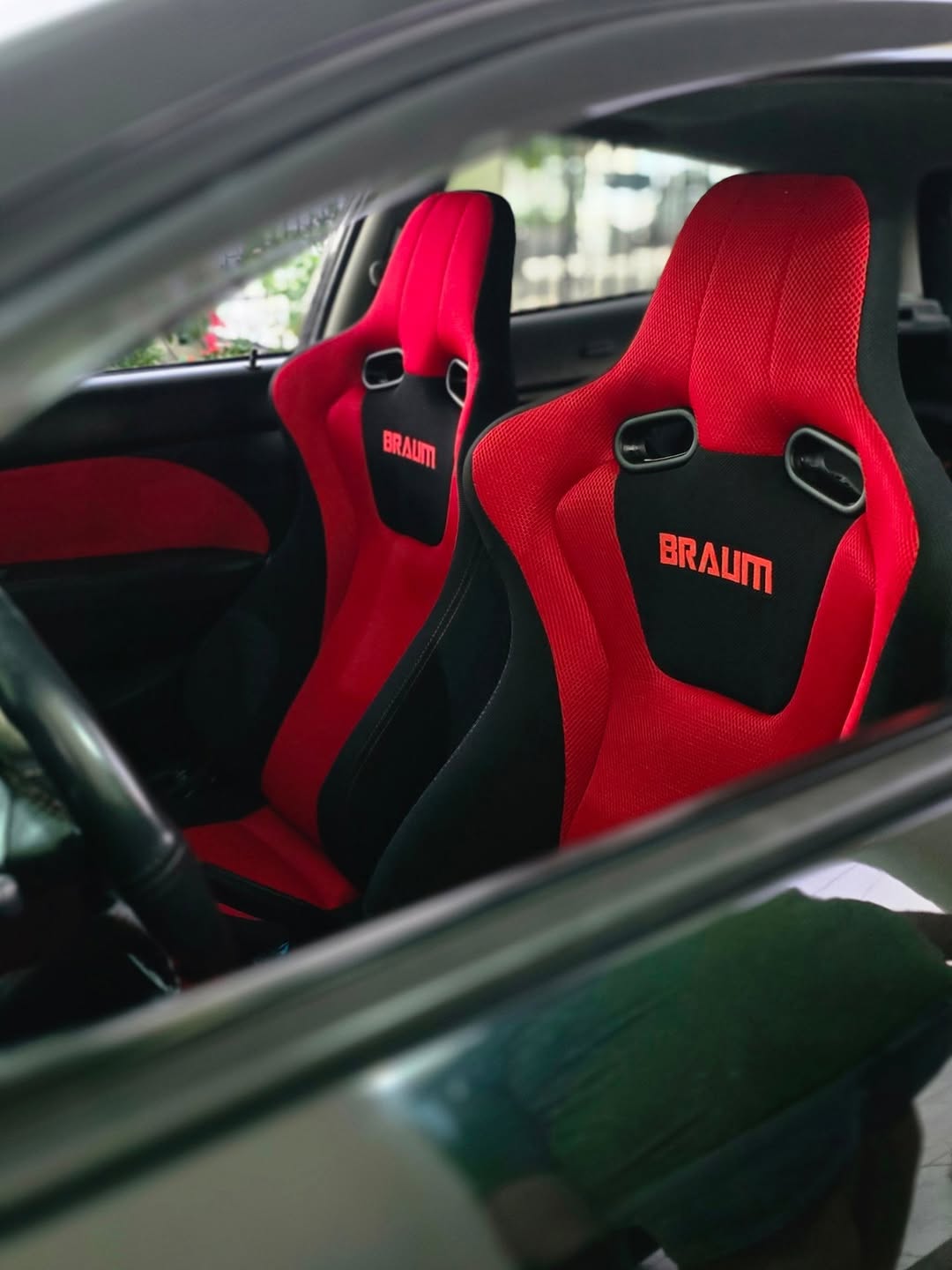 VENOM Series Sport Reclinable Seats - Priced Per Pair