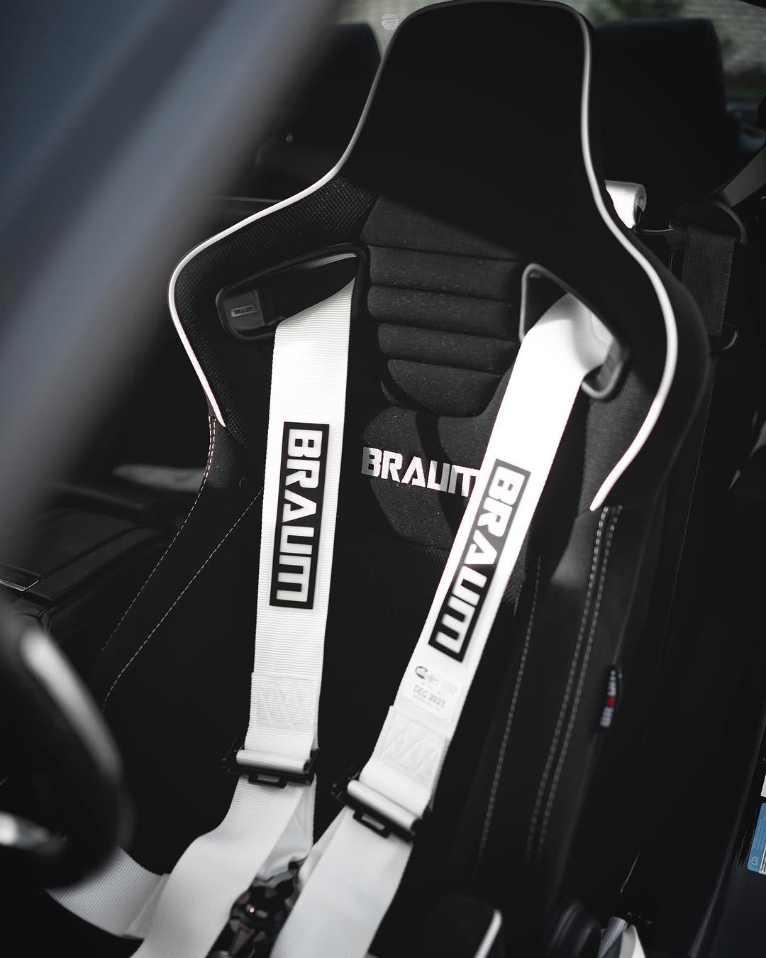5PT - SFI 16.1 Certified Racing Harness 3" Strap