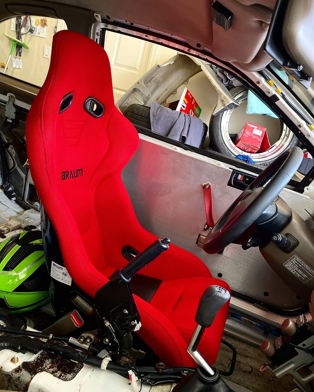 FALCON-R Series Fixed Back Bucket FRP Composite Seat
