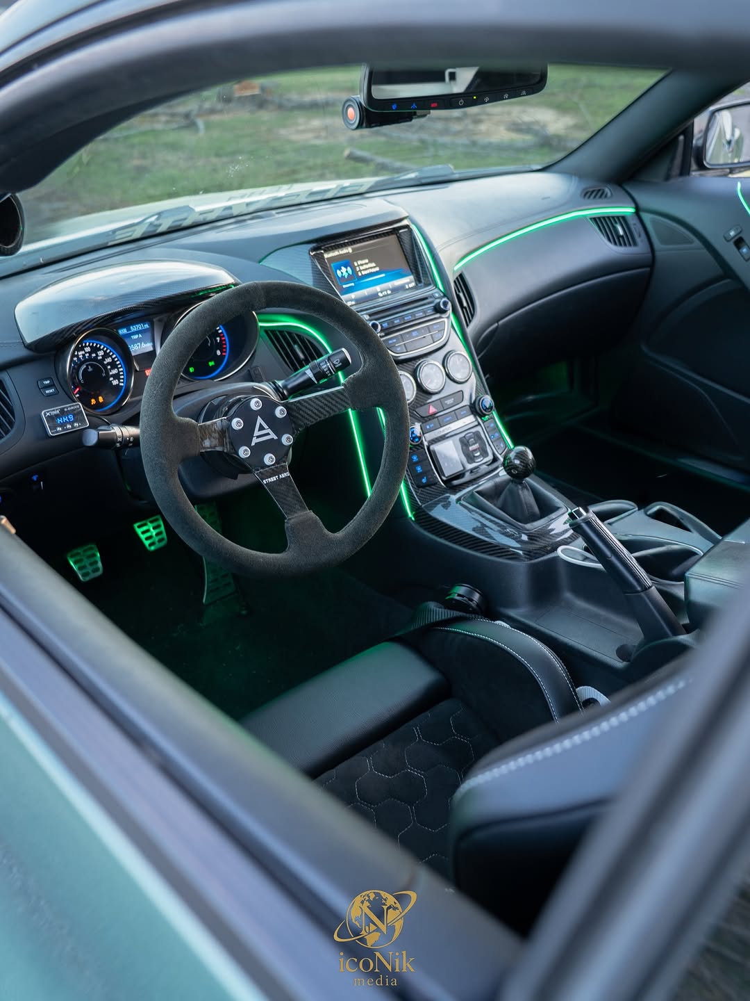 ORUE-S Series Sport Reclinable Seats - Priced Per Pair